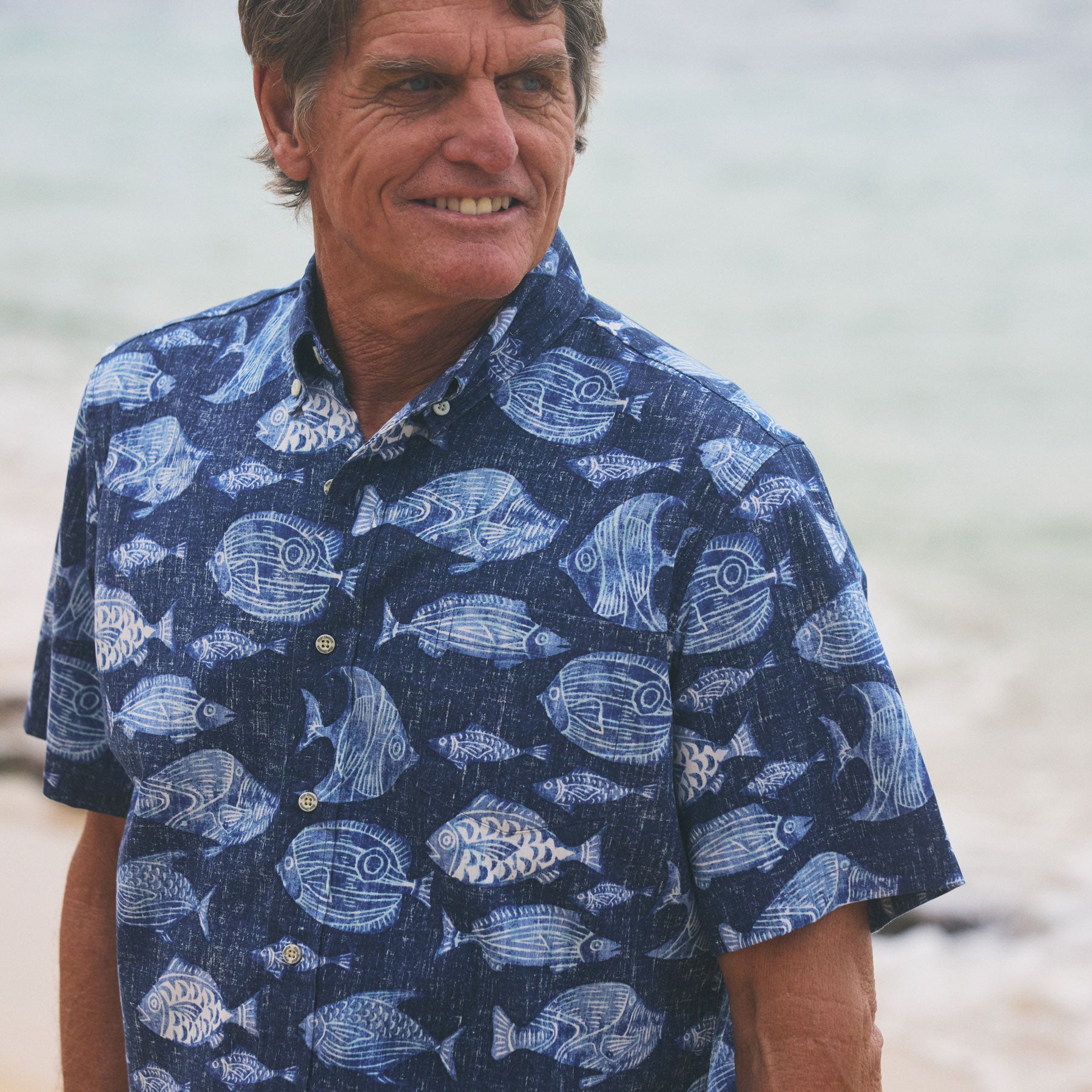 Reyn outlet Spooner Kloth Marlin Fish Hawaiian Button Shirt MED