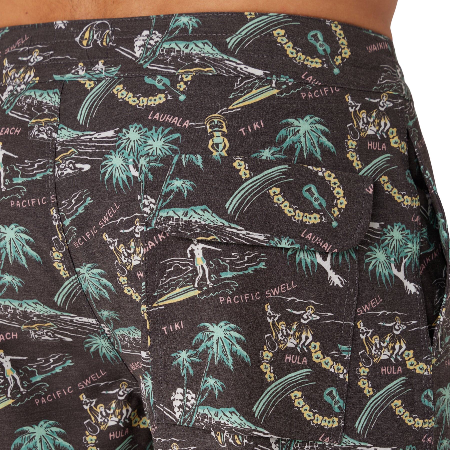 Reyn Spooner ONE FINE DAY ECO BOARD SHORTS in BLACK