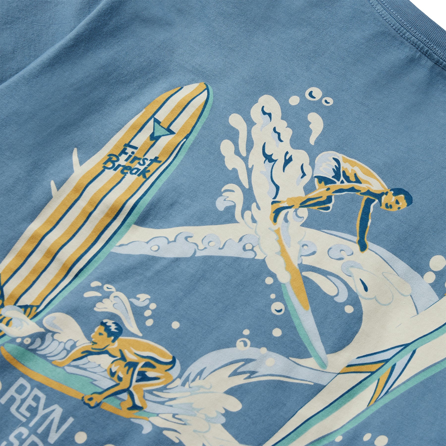 Reyn Spooner VINTAGE LONGBOARDS GRAPHIC TEE in SLATE