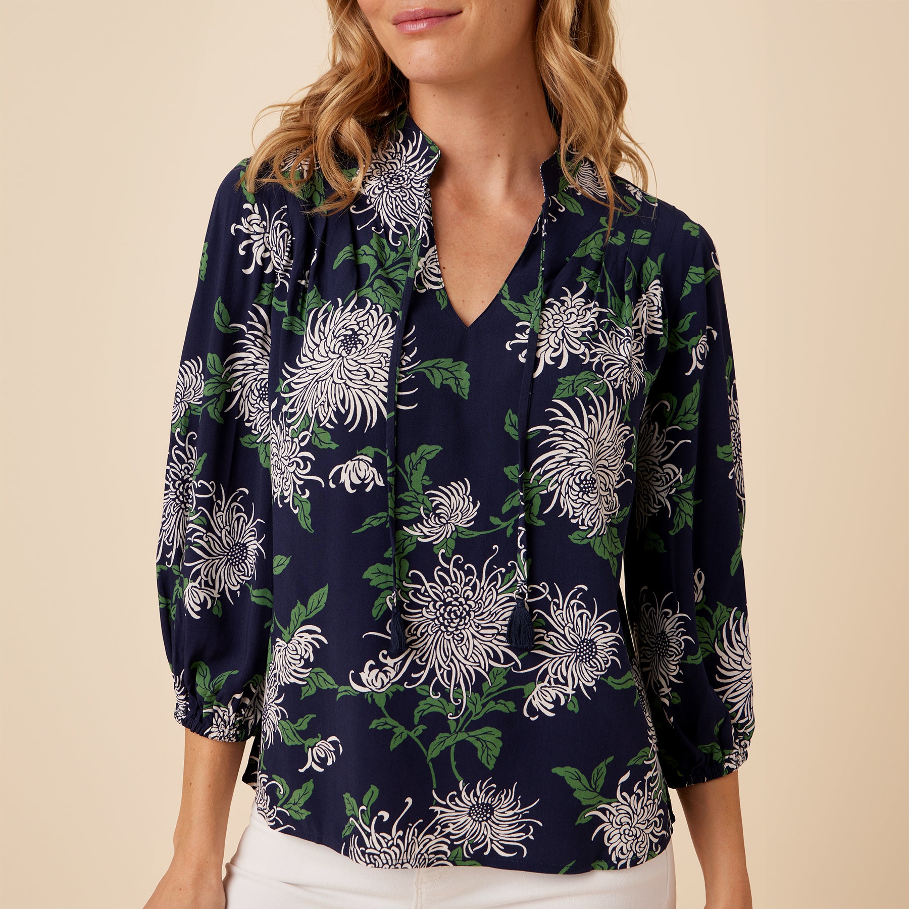 Reyn Spooner GARDEN MUMS 3/4 SLEEVE BLOUSE in DRESS BLUES